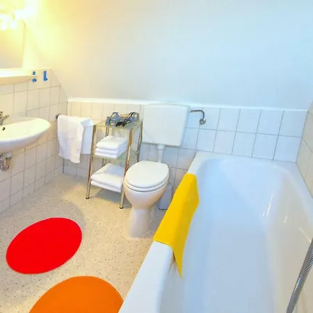 Benner Apartment *